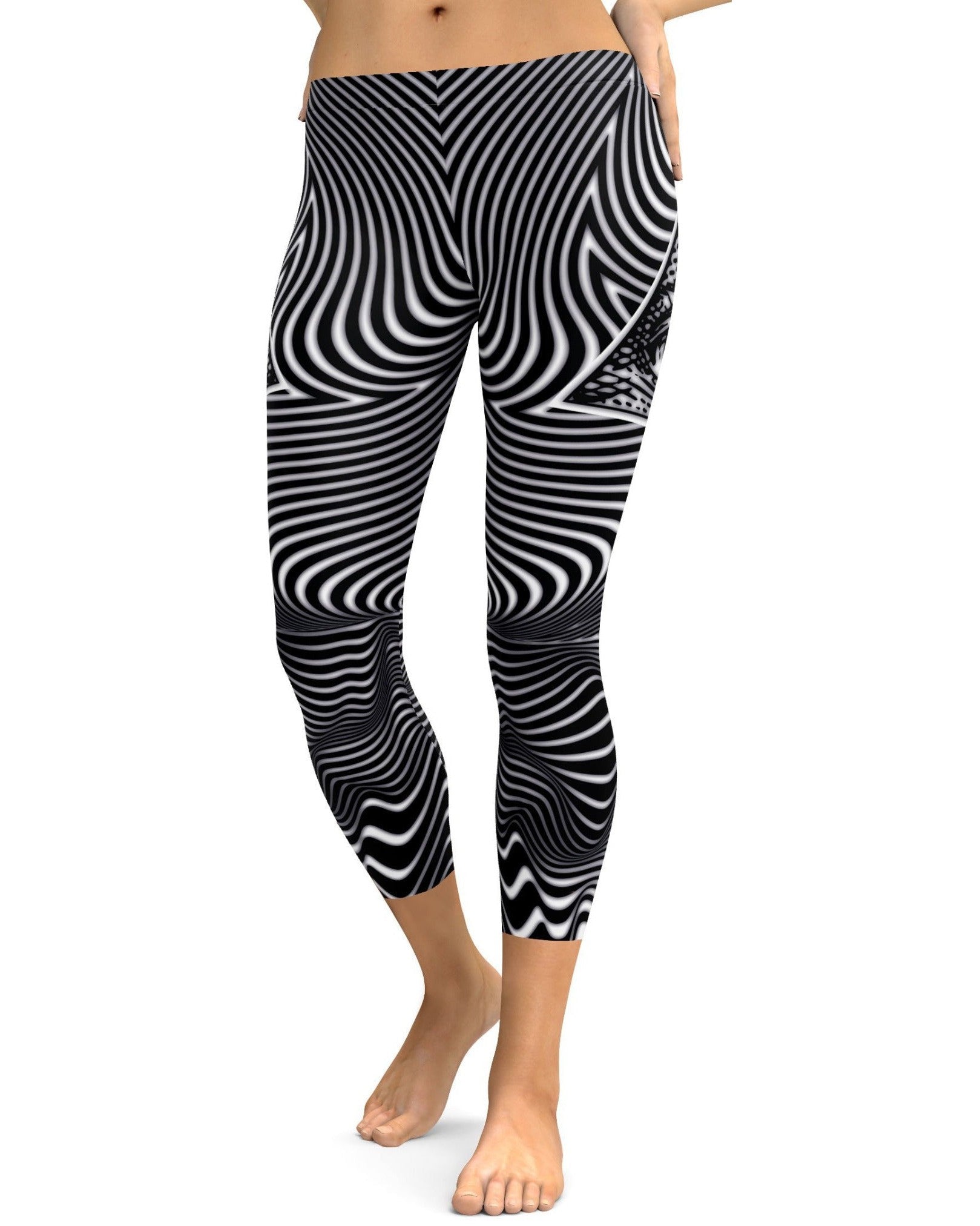 Illuminati Capris - Gearbunch Leggings