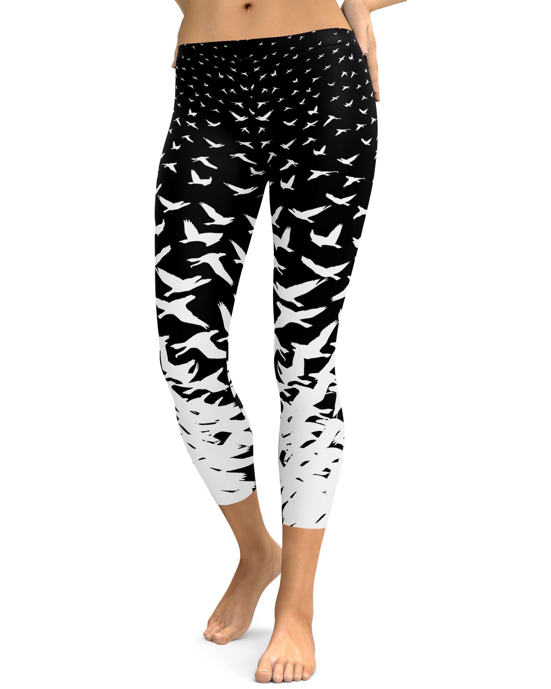 B&W Flying Birds Capris - GearBunch Leggings / Yoga Pants