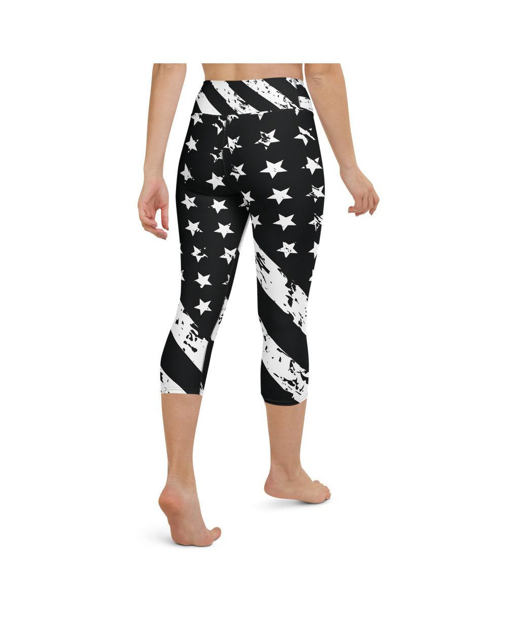 Womens Yoga Capris Black & White American Flag | Gearbunch.com